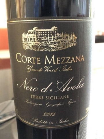 Corte - Mezzana Nero D"avola Terre Siciliane NV (750ml)